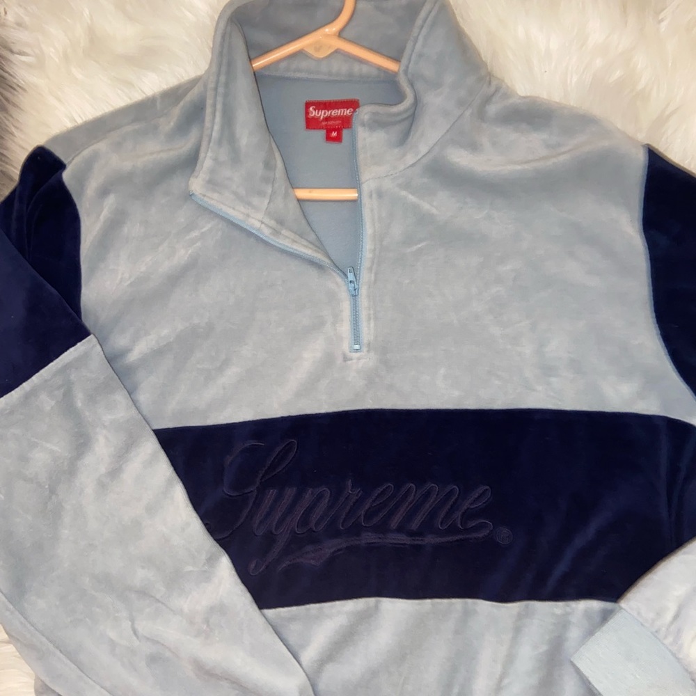 Supreme Quarter Zip